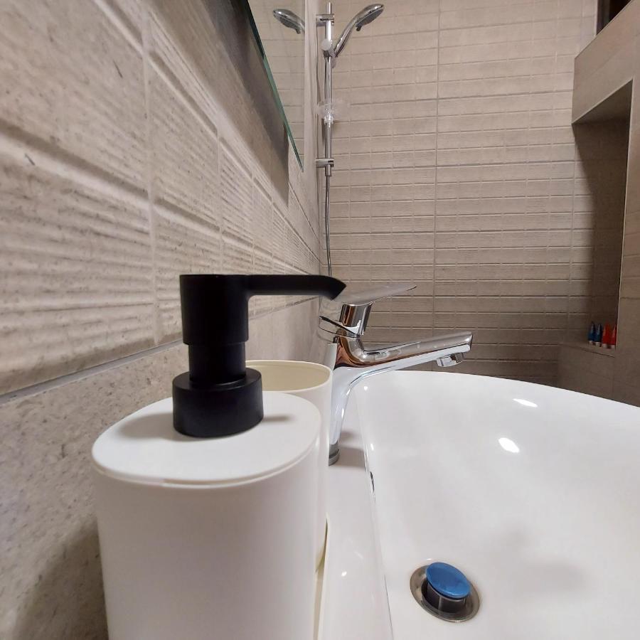Coco Guesthouse 马达巴 外观 照片