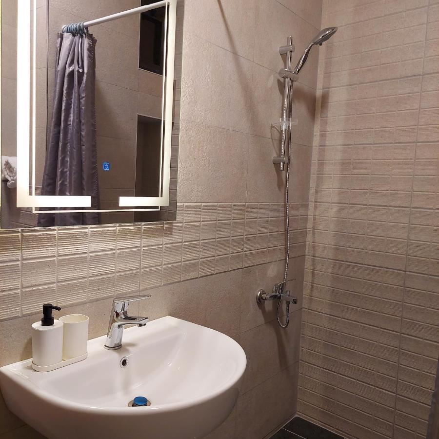 Coco Guesthouse 马达巴 外观 照片