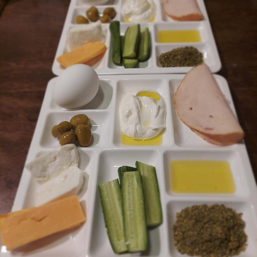 Coco Guesthouse 马达巴 外观 照片