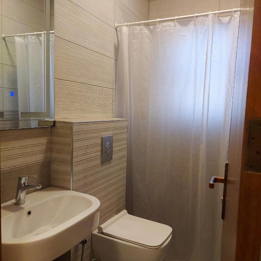 Coco Guesthouse 马达巴 外观 照片